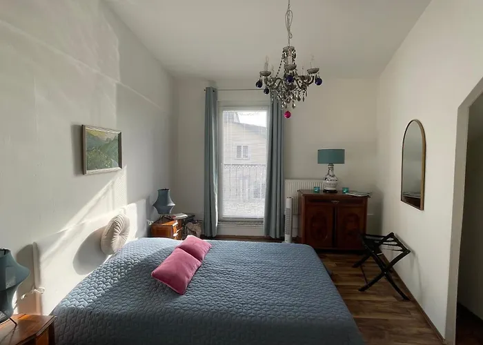 Feine 2-Zimmer Dachgeschosswohnung
